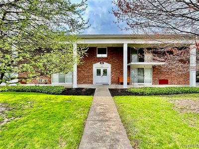 345 S Cayuga Rd APT D, Amherst, NY, 14221