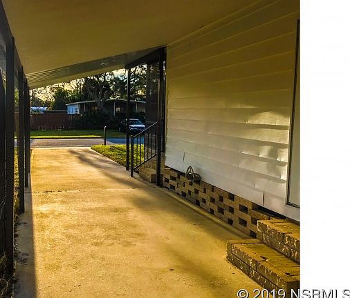 4th image of 1813 Woodcrest Dr