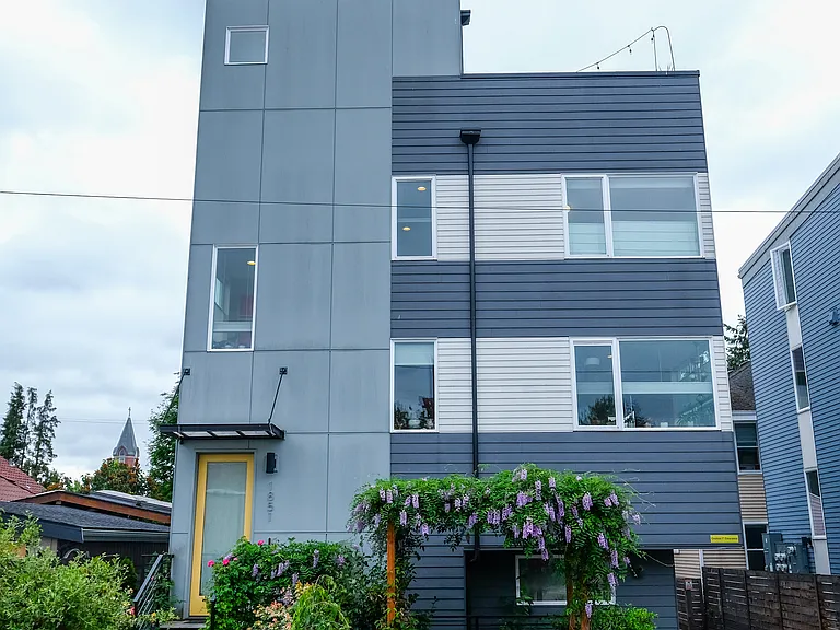 1851 S Jackson Pl — Photo 1
