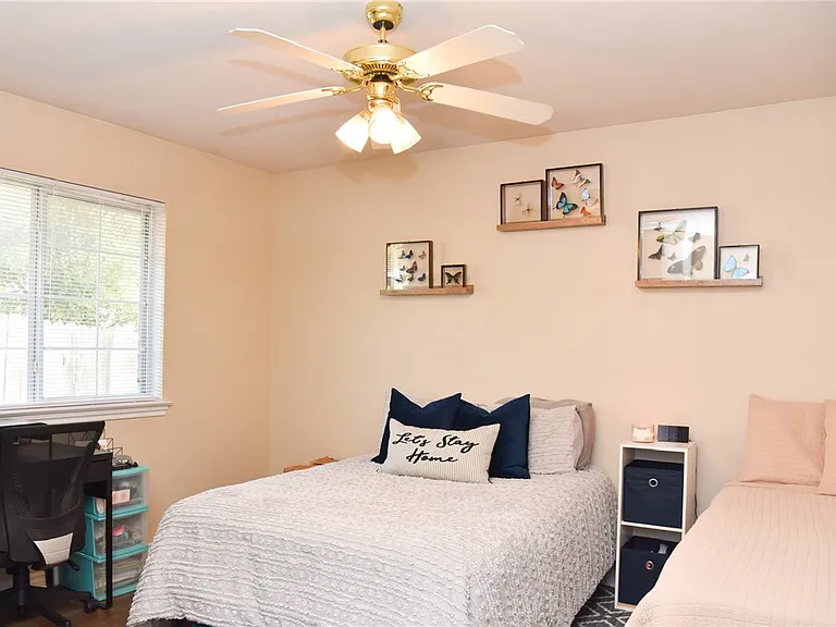 3813 Oldenburg Ln — Photo 11