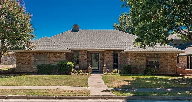1st image of 10110 Deermont Trl