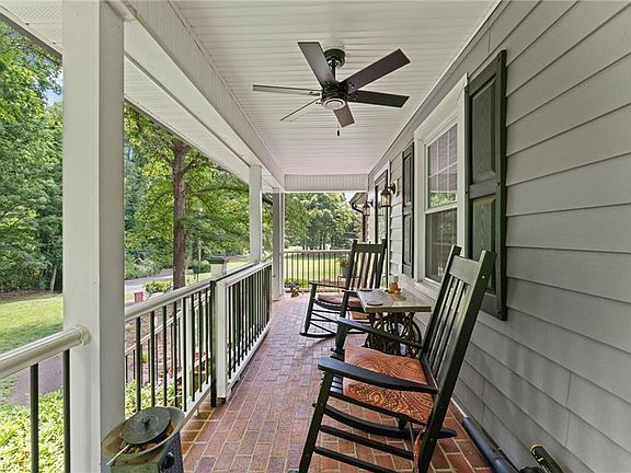 3rd image of 5754 Stanleyville Dr