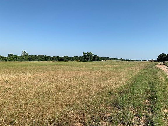 2nd image of 1379 County Road 1480