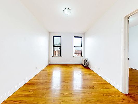 3rd image of 31-15 32nd St #5B