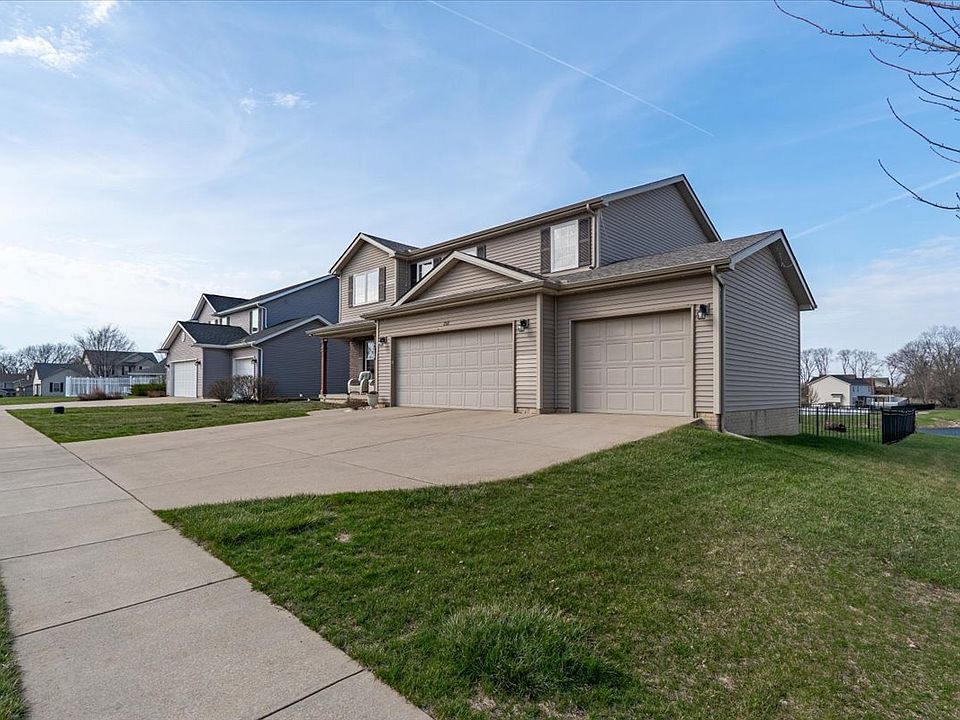 2511 Grey Fox Trl, Bloomington, IL 61705 | Zillow