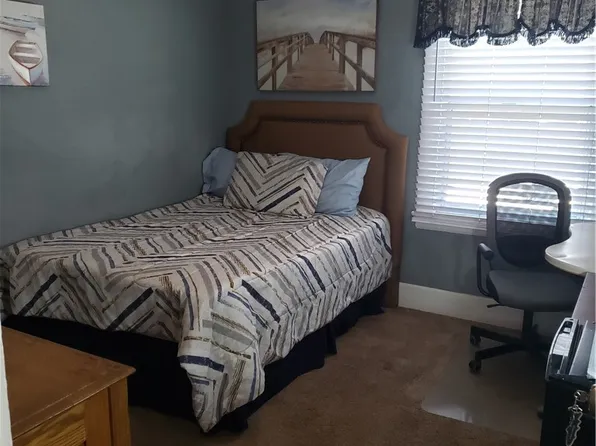 220 W 1st St, San Dimas, CA 91773