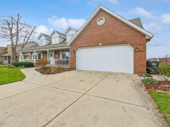 18334 Holland Rd, Lansing, IL 60438