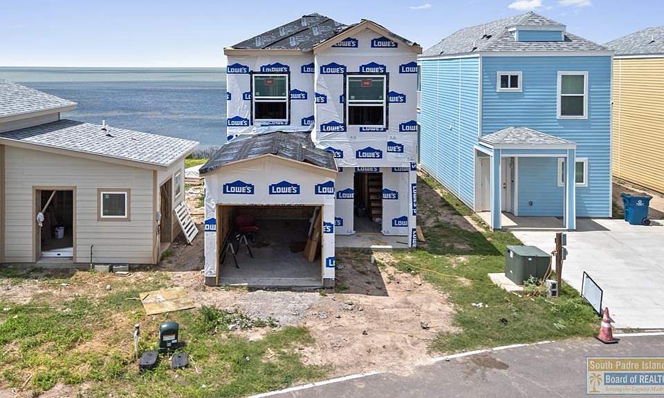 1st image of 230 Las Joyas Blvd