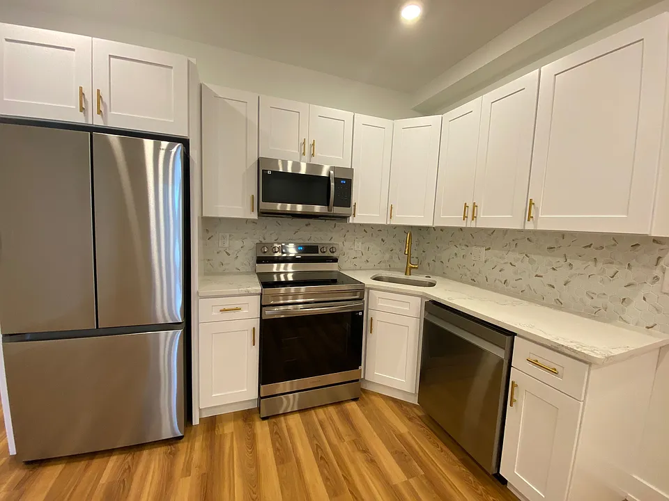 2325 Germantown Ave #2A
