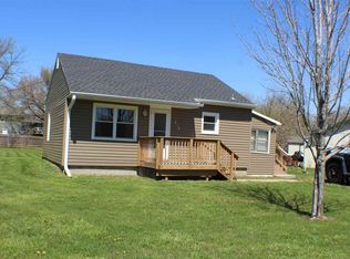 818 Dove Run, Emporia, KS 66801