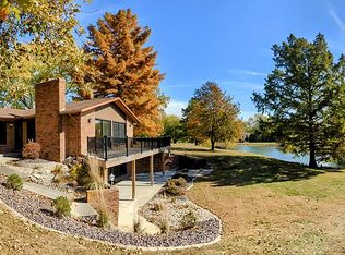 3209 Heavenly Dr, Trenton, IL 62293
