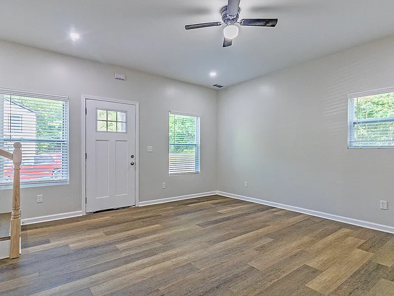2065 Freeman St — Photo 19