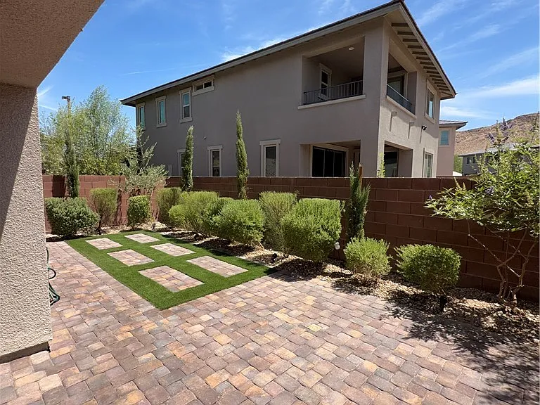 9757 Pyrite Mystery Ave — Photo 17
