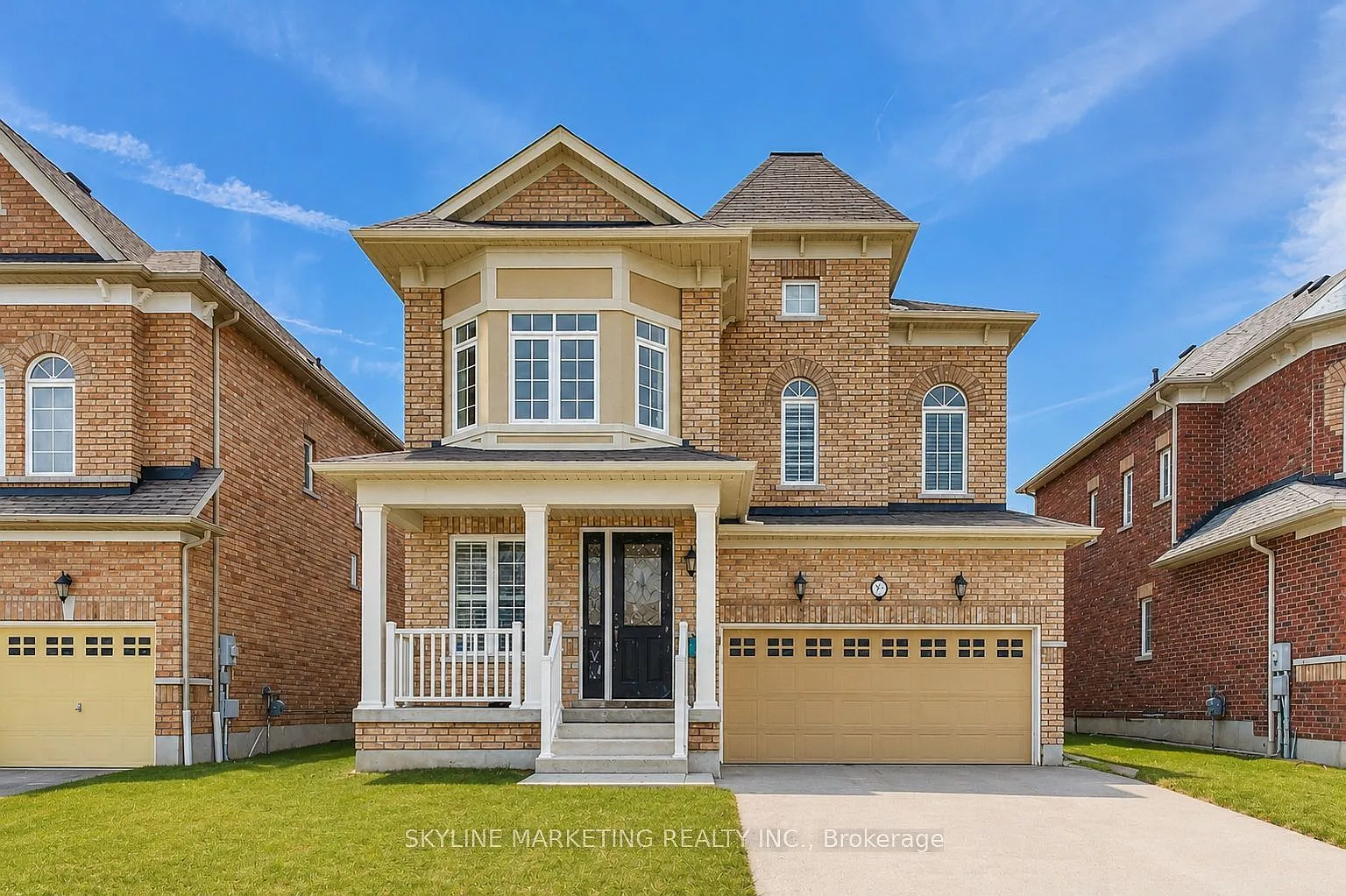 6 bed, $3,100 — Photo 1