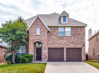 1703 Lake Eden Dr, Euless, TX 76039