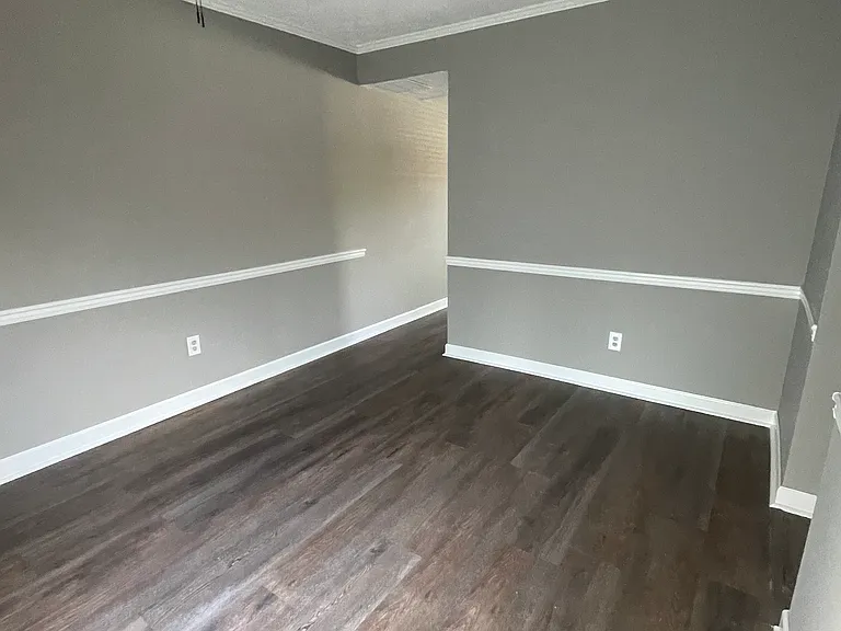 6146 Winfield Ct — Photo 10
