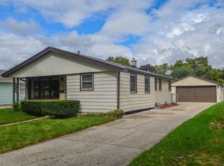3814 W Kiley Ave, Milwaukee, WI 53209