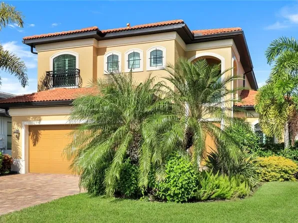 10101 FLORENCE CIR, NAPLES, FL 34119