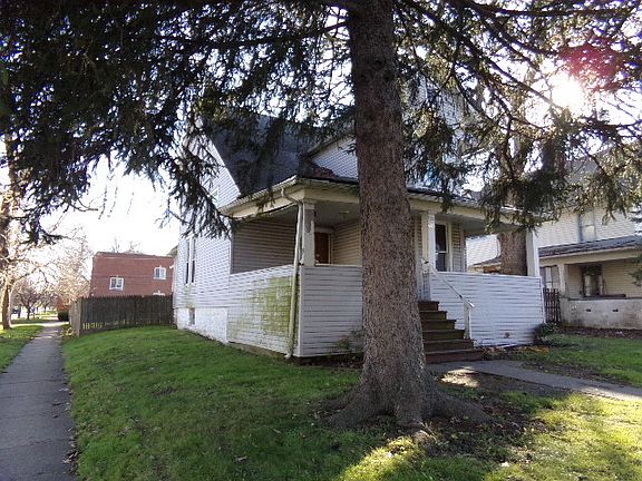2nd image of 602 S Greenwood Ave