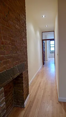 Rented by (Legacy) NY Quality Living Uptown | media 8