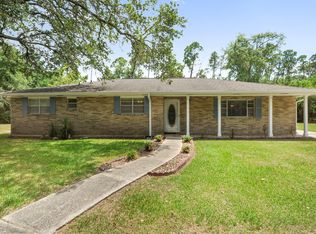 450 Easterbrook St, Bay Saint Louis, MS 39520