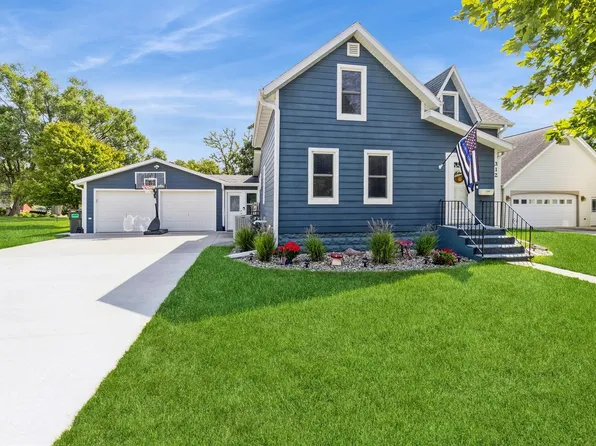 312 Elm Ave, Story City, IA 50248