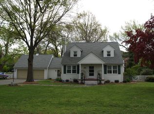 50 Cedar Ln, Newport News, VA 23601