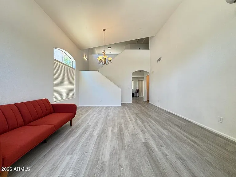 2458 W Via Dona Rd — Photo 2