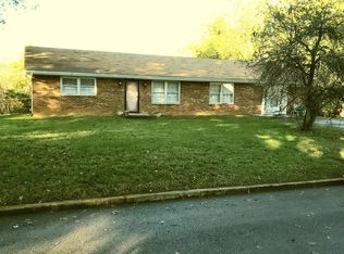 4015 High Acres Rd NW, Roanoke, VA 24017