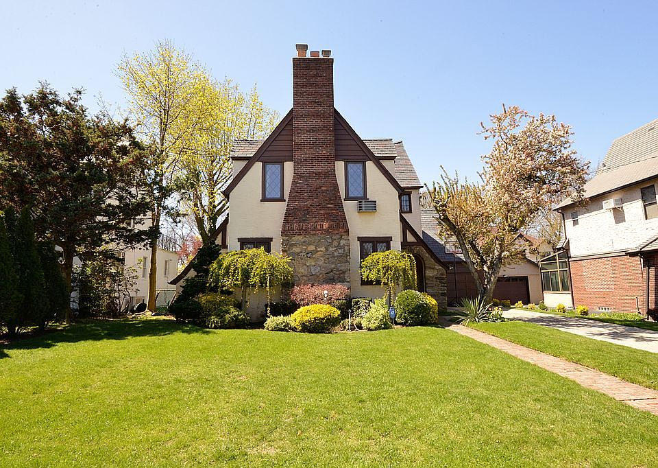 1st image of 5230 241st St