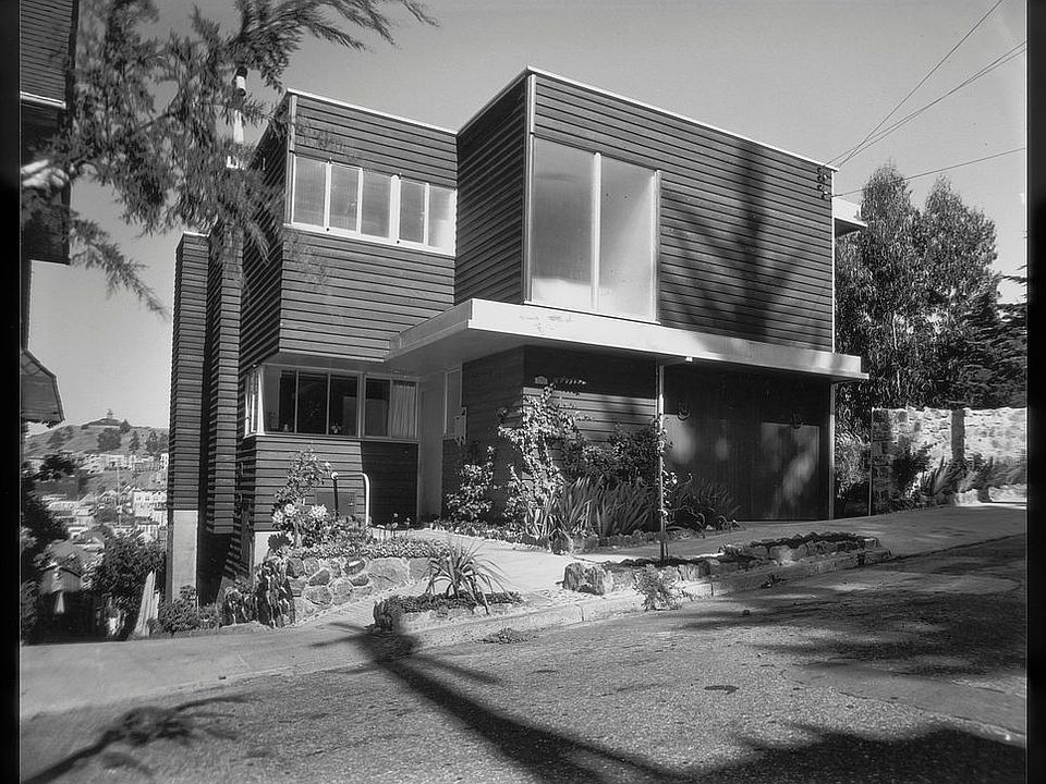 1st image of 90 Woodland Ave