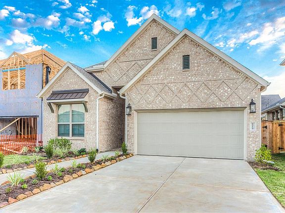 2nd image of 8718 Myrtle Dr
