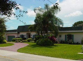 561 W Tropical Way, Plantation, FL 33317