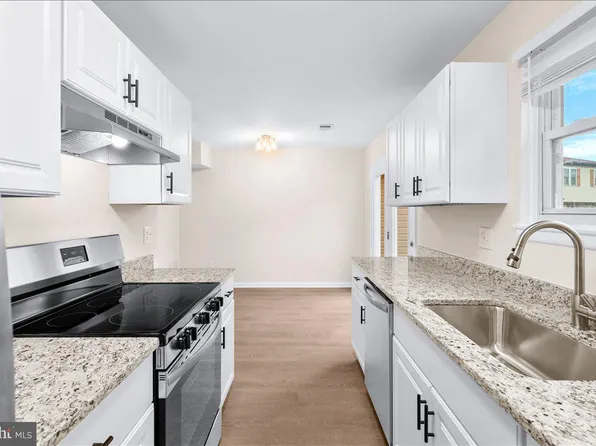 8411 Foresight Ln, Walkersville, MD 21793