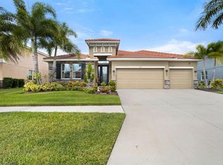 144 Star Shell Dr, Apollo Beach, FL 33572