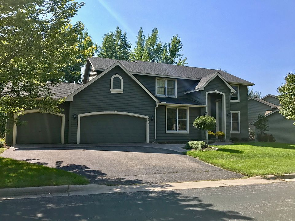 1st image of 2519 Longacres Dr