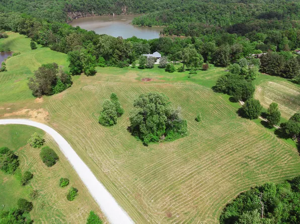 154 Lakewood Dr, Monticello, KY 42633