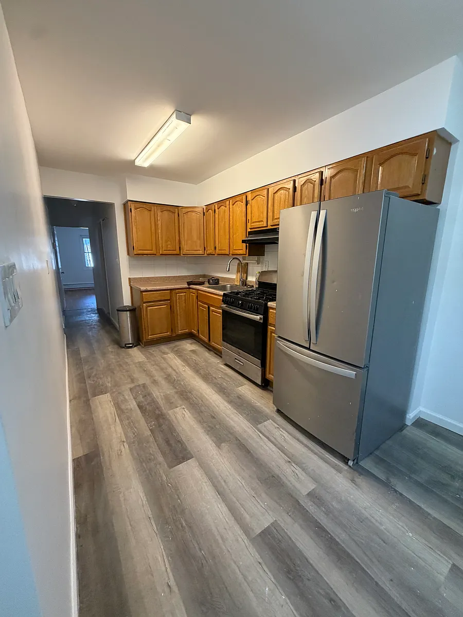 Building Photo - 2629 Haring St #2