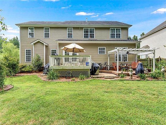 4th image of 5205 Olde Forest Dr
