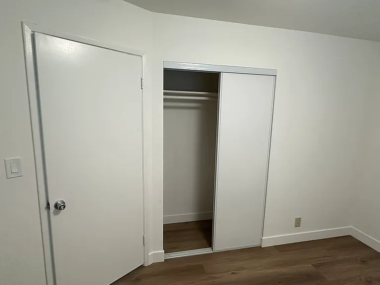 3237 Courtland Ave #A — Photo 12