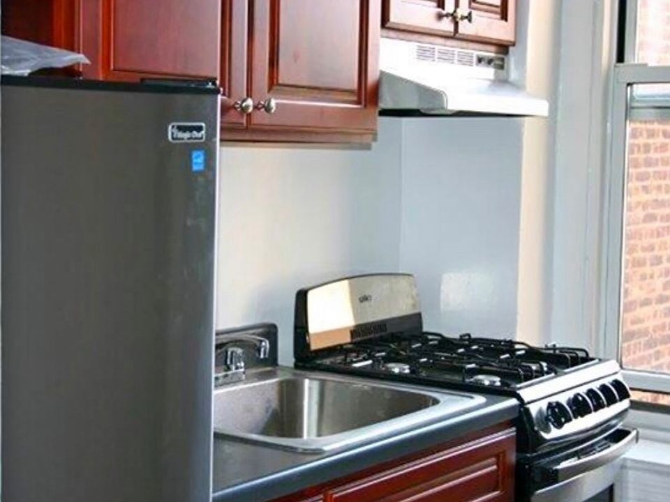 2nd image of 6282 Saunders St APT 4I
