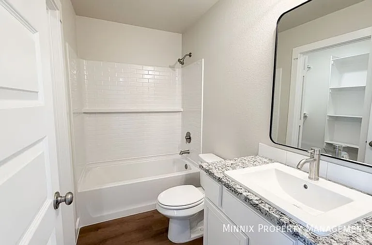 14501 Avenue R — Photo 13