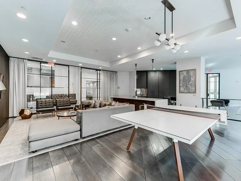 325 E Paces Ferry Rd NE #1410 — Photo 20