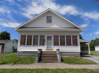 304 Main St, Galatia, IL 62935