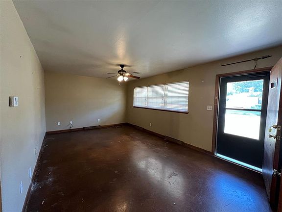 5th image of 1514 Melrose Dr