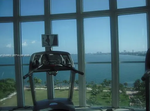 1800 N Bayshore Dr #3310 — Photo 17