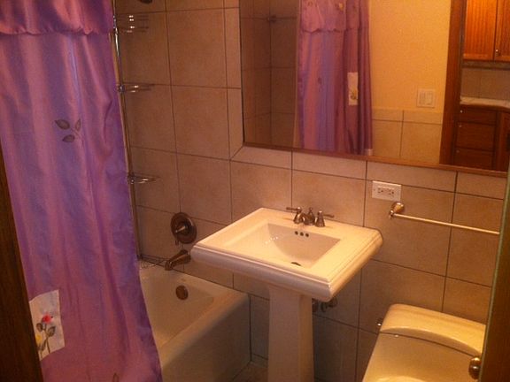 2nd image of 12 King Arthur Ct APT 2