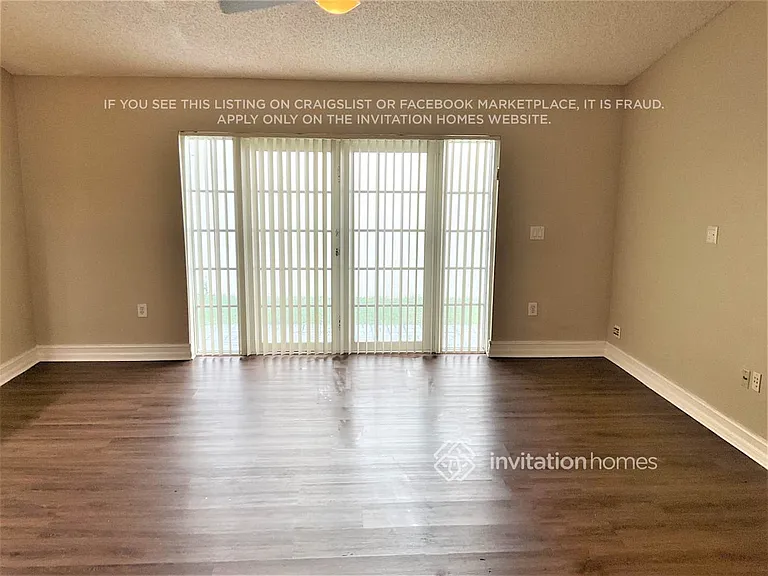 13528 NW 5th Ct — Photo 5