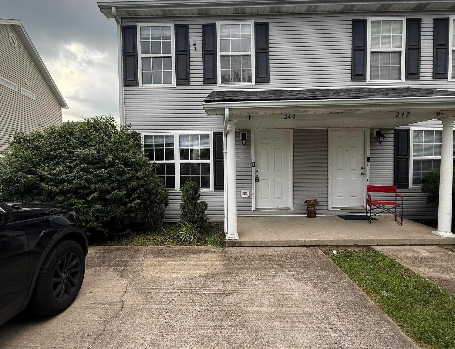 2 bed, 2.5 bath, 1088 sqft, $1,600 — Photo 1