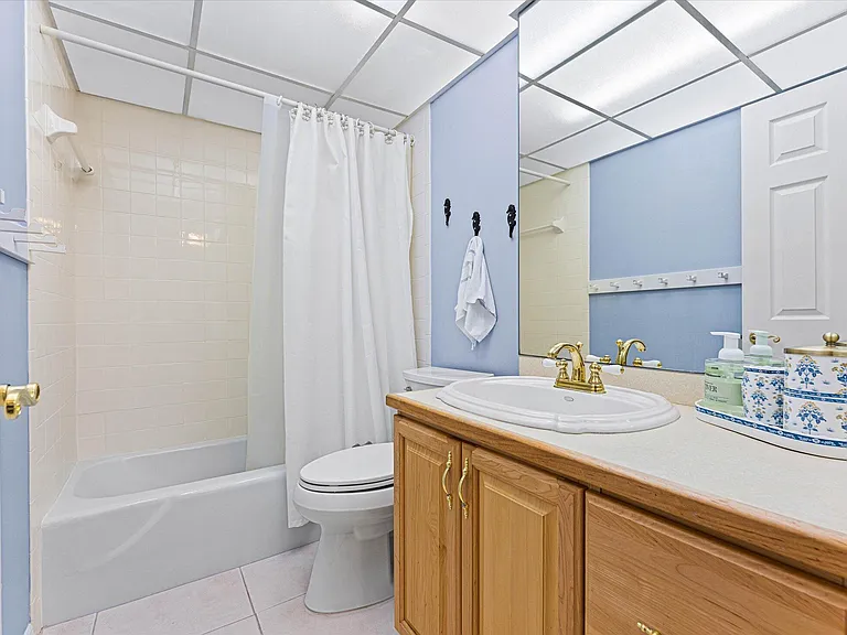 145 Ocean Ave #208 — Photo 21